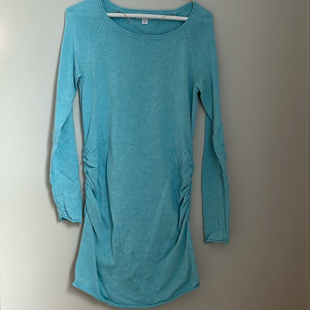 Maternity Dress: Liz Lange
